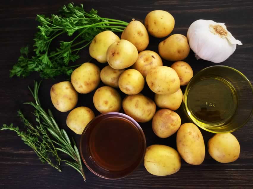 Crispy-Outside Creamy-Inside Garlic Herb Potatoes Recipe Review Ingredients