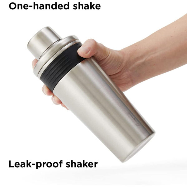 One-handed shake, leak-proof shaker