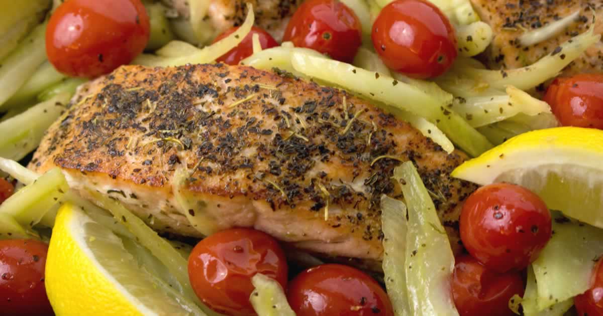 Mediterranean Salmon - Recipe Review by The Hungry Pinner
