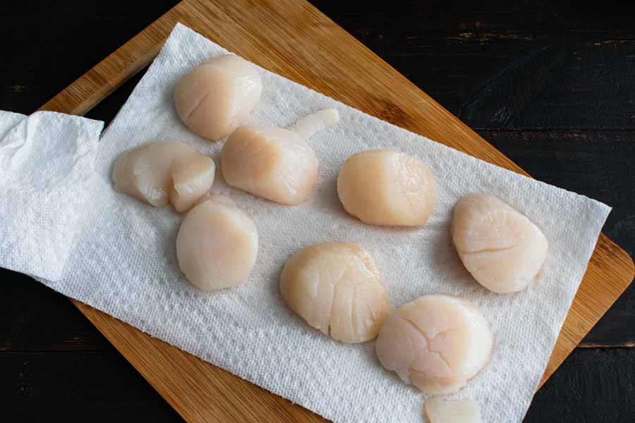 Drying the scallops