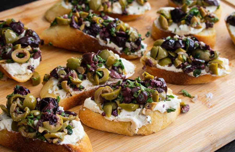 Herbed Olive Tapenade With Goat Cheese Bruschetta
