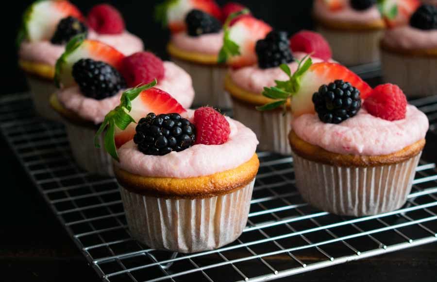 Lemon Cupcakes with Lemon Raspberry Buttercream
