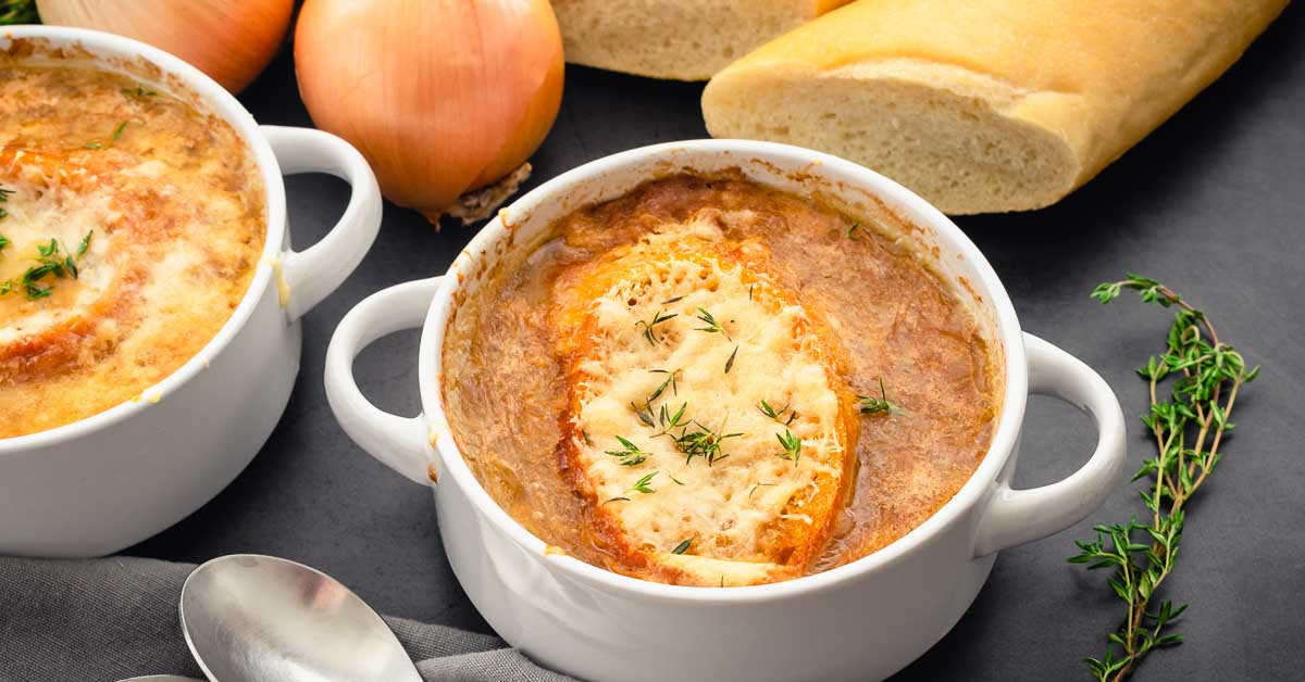 Julia Child’s French Onion Soup - Recipe Review by The Hungry Pinner