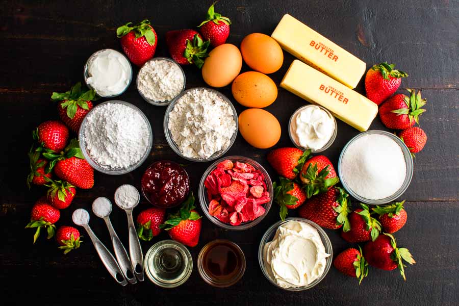Fresh Strawberry Cake Ingredients