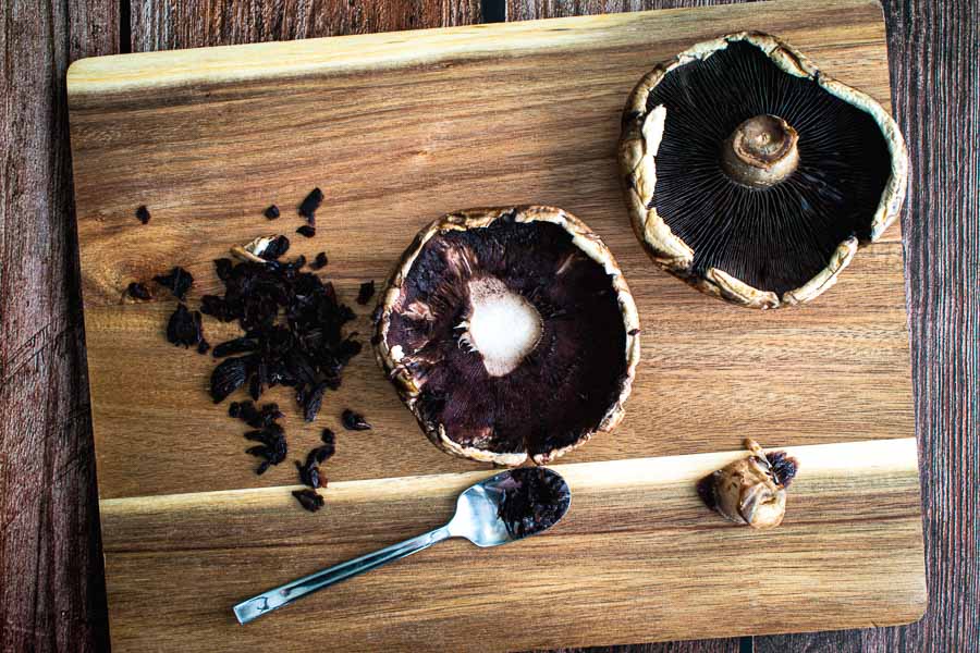Cleaning portobello mushroom caps